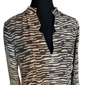 RACHEL MARA Grey Cream Silk Blouse Abstract Stripes V Notch Split Neck Medium